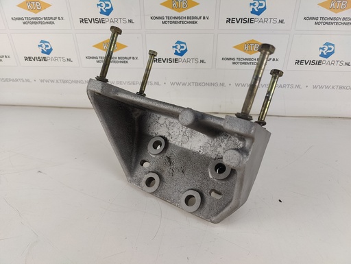 [12.5.4.3] Halterung Einspritzpumpe DAF 475/575/615