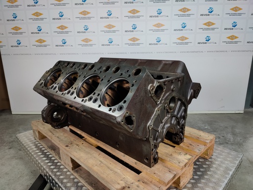[Motorblok_ScaniaV8DS14] Engine block Scania V8 DS14
