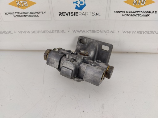 [KTBYC6MK148U] Fuelfilterhousing Yuchai YC6MK