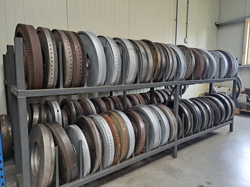 [KTBVW015] Vliegwiel DAF 575/615 Industrie