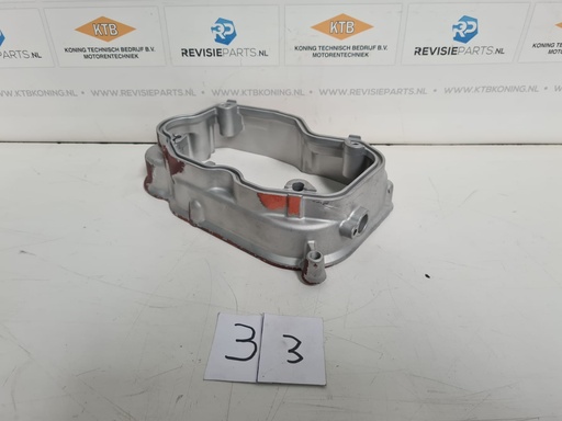 [KTBSCANIA16I-55M033] Valve cover intermediate piece Scania 16I 55M