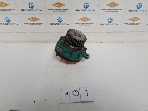 [KTBVolvoD12D-B101] Waterpomp Volvo D12 D-B