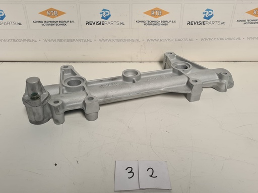 [VolvoTAMD162A032] Oliekoelerpijp Volvo Penta TAMD 162A