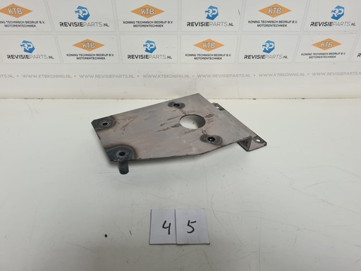 [VolvoTAMD162A045] Steun voor aftappomp Volvo Penta TAMD 162A